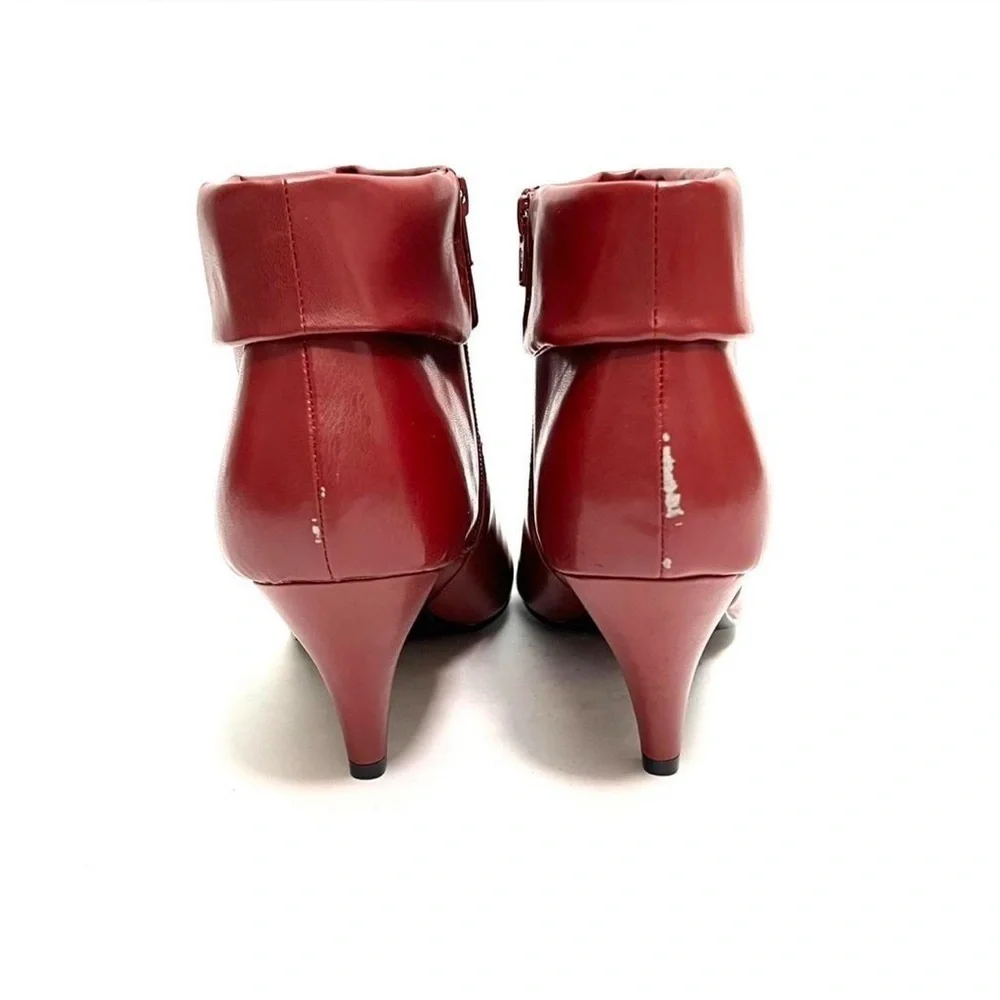 Vintage Y2K deadstock red vegan leather fold over zip up ankle boots
